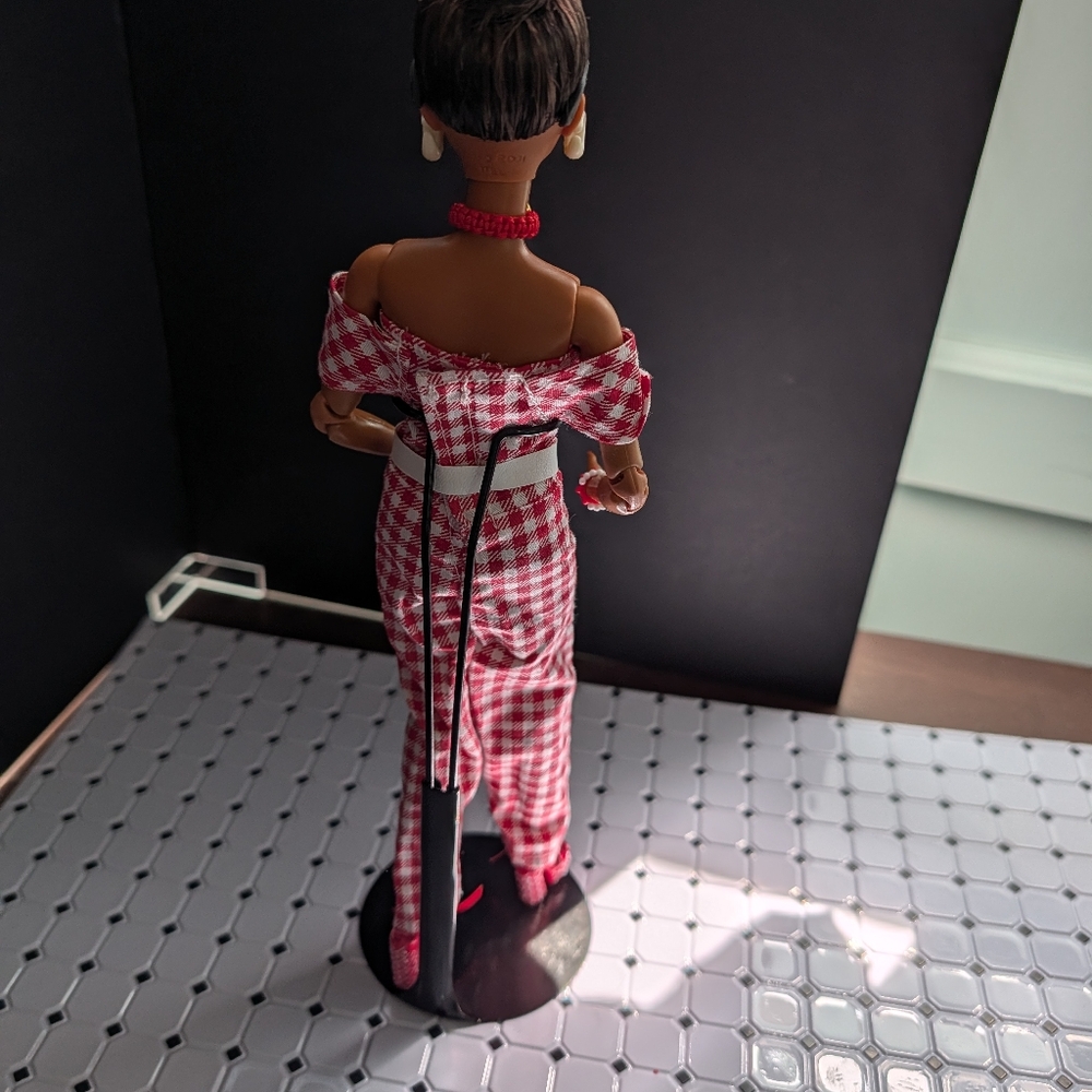 Barbie Basics AA Model 8 Custom  Restyled - Picture 6 of 12